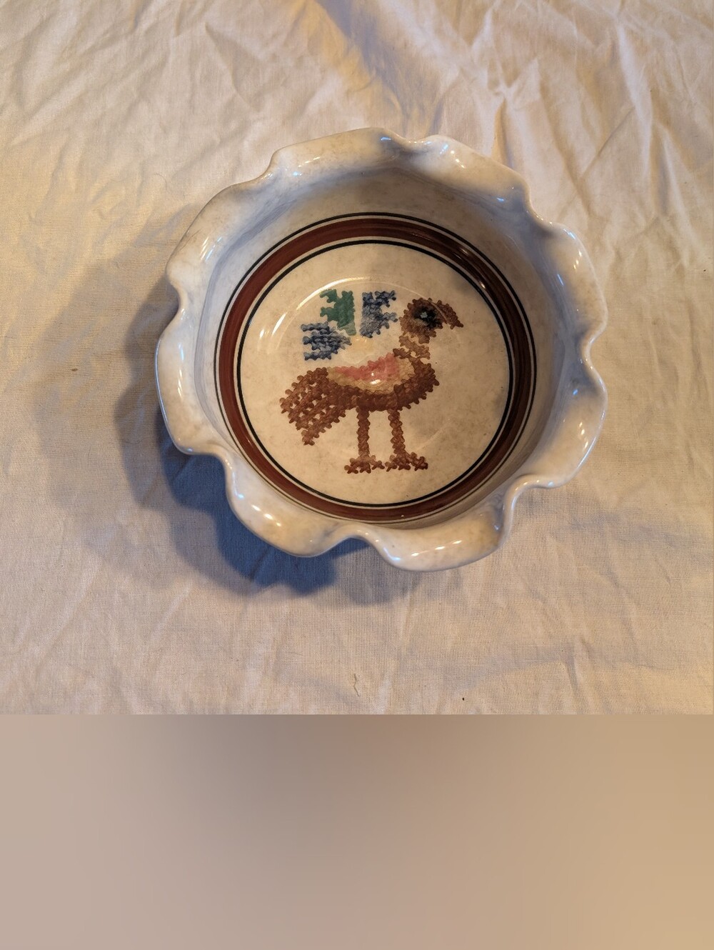 2/60$ Vintage Cream and Brown Scalloped Ceramic Bowl